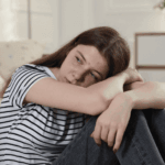 Après une rupture amoureuse, je n’ai plus envie de rien : est-ce normal ? trouver un psy en ligne avec domy