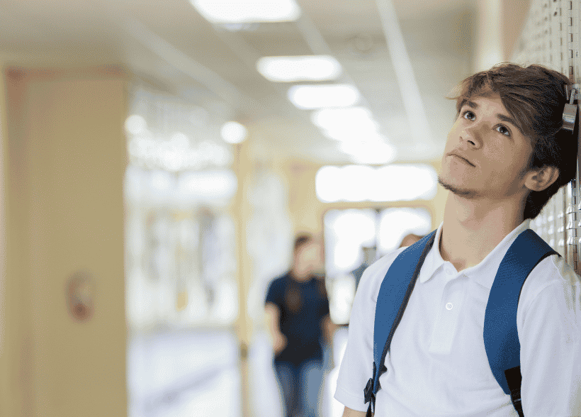 Étudiant en détresse psychologique accompagné grâce à une solution de santé mentale Domy en établissement éducatif